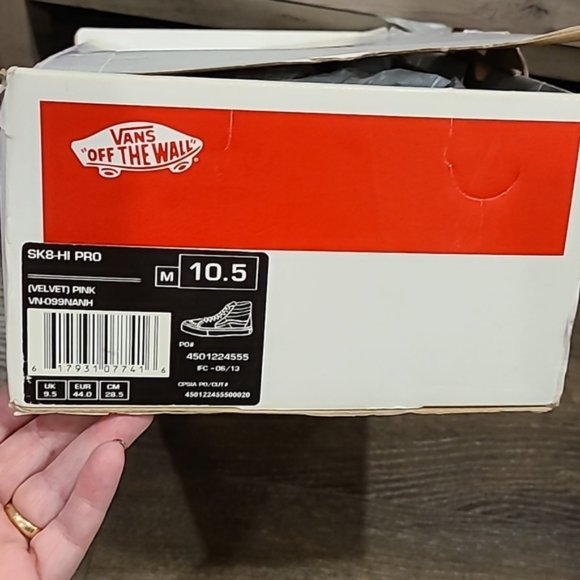 🔥RARE Supreme X Vans Sk8-Hi Velvet Stars Pink Black Mens - Picture 11 of 13